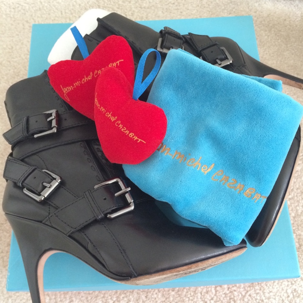 Vita Black boot 4” heel